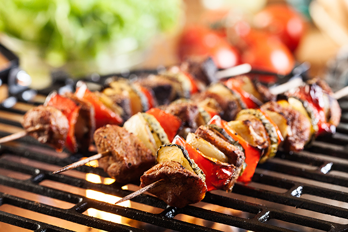 brochettes au barbecue