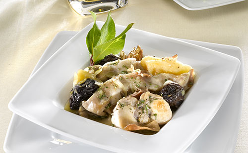 Lapin aux pruneaux et épices
